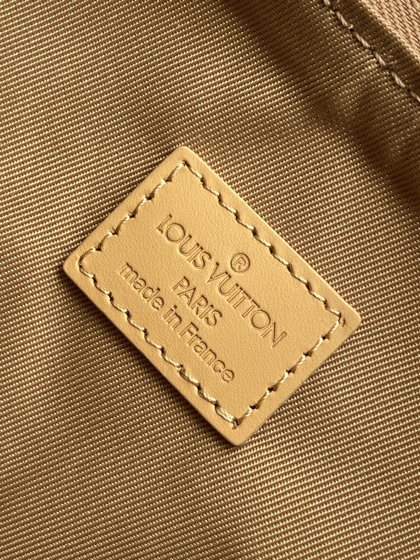 8 Louis Vuitton M12697 Full Khaki Leather Bag, Top-Tier Original, Dimensions Modified, Monogram Canvas, Classic Canvas with Wide Shoulder Strap